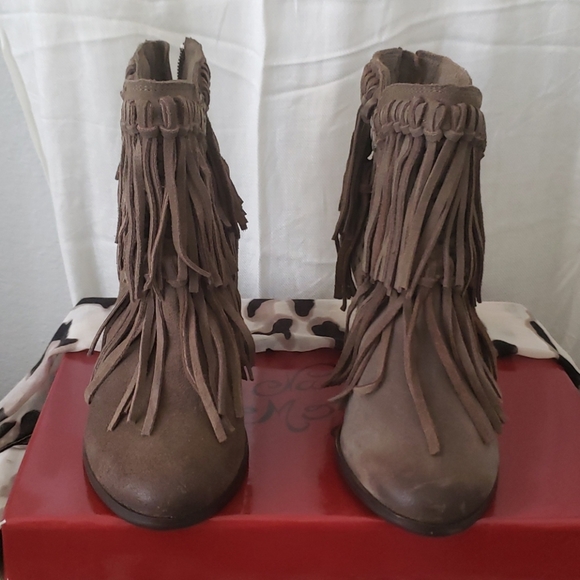 Naughty Monkey fringe leather bootie - Picture 4 of 10